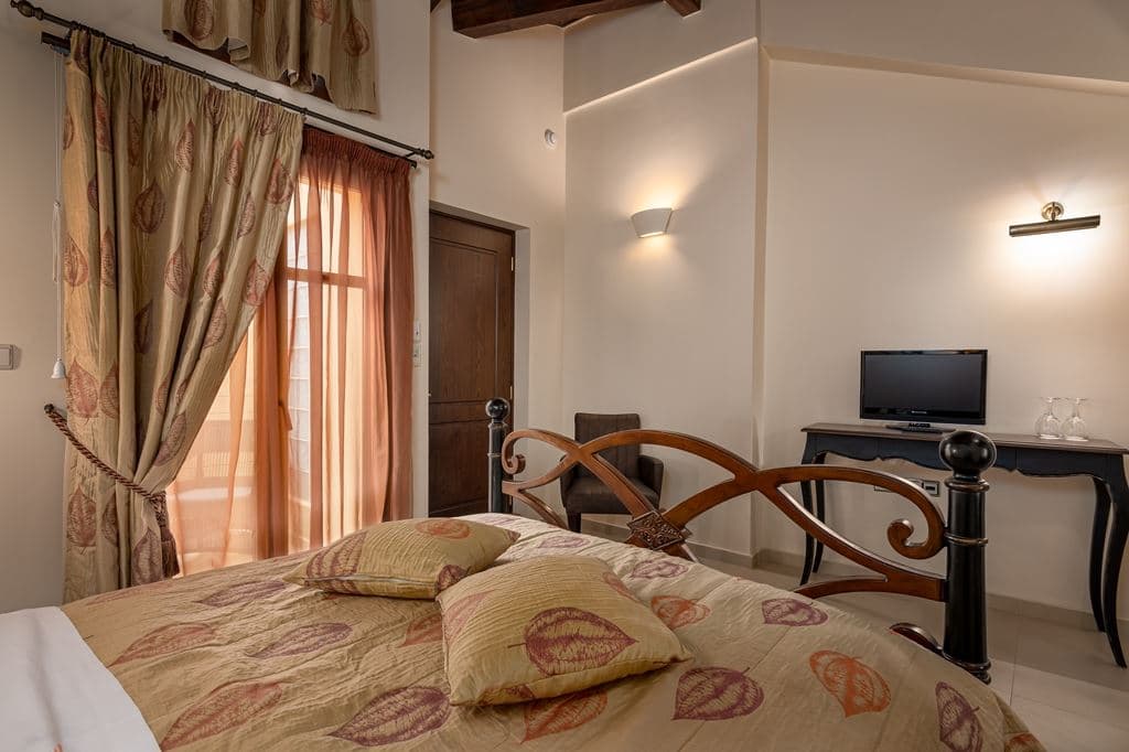 rooms-superior-double-room