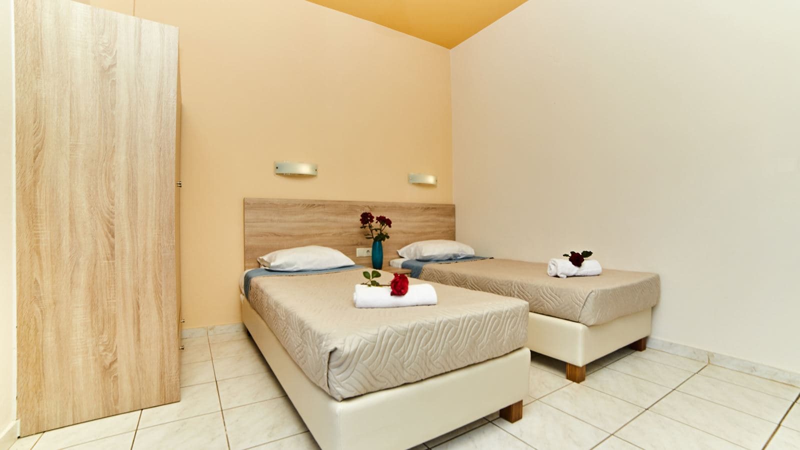 rooms-apartment-superior-1-bedroom-garden-view-balcony-or-terrace