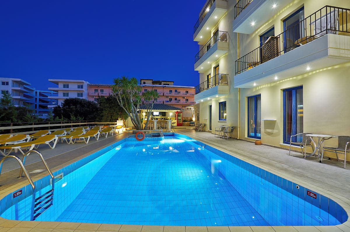 pools-outdoor-pool