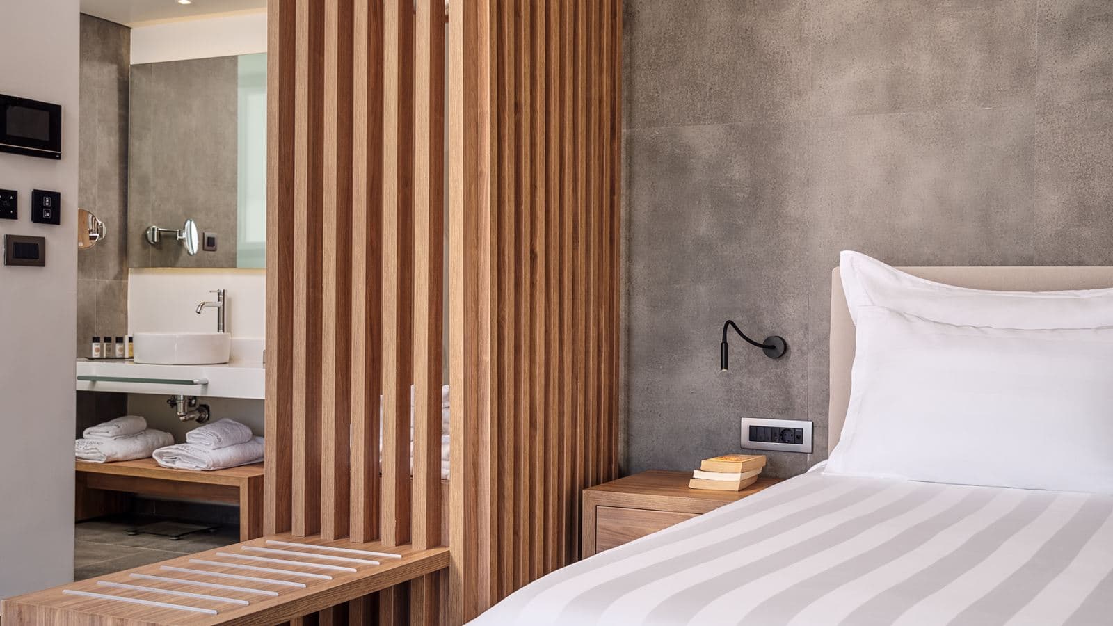rooms-deluxe-single-use-sea-view