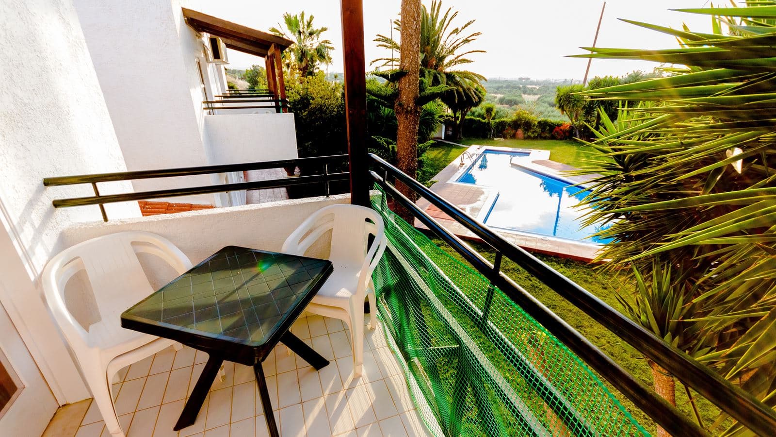 rooms-studio-standard-twin-balcony-or-terrace