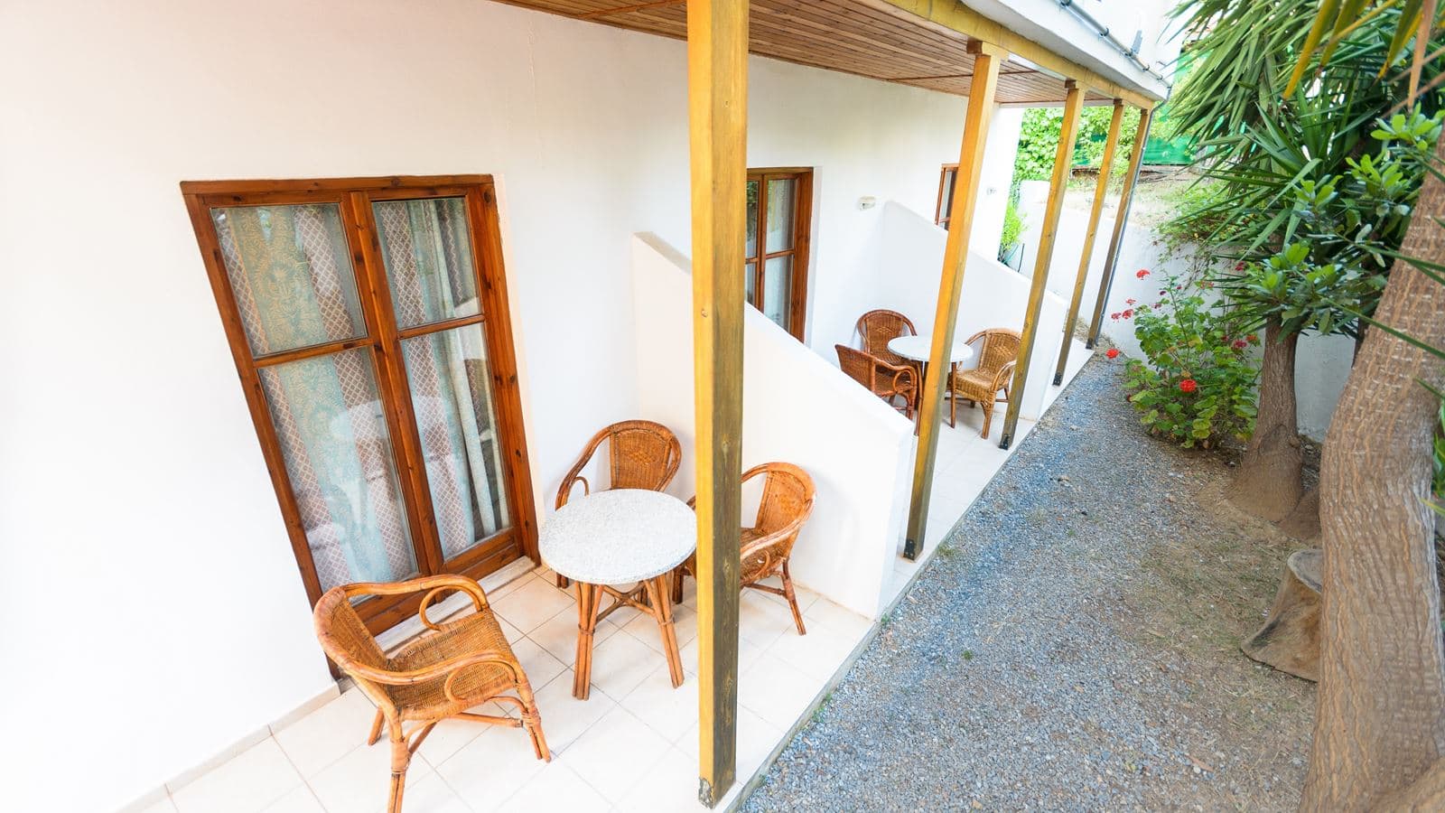 rooms-studio-standard-twin-balcony-or-terrace