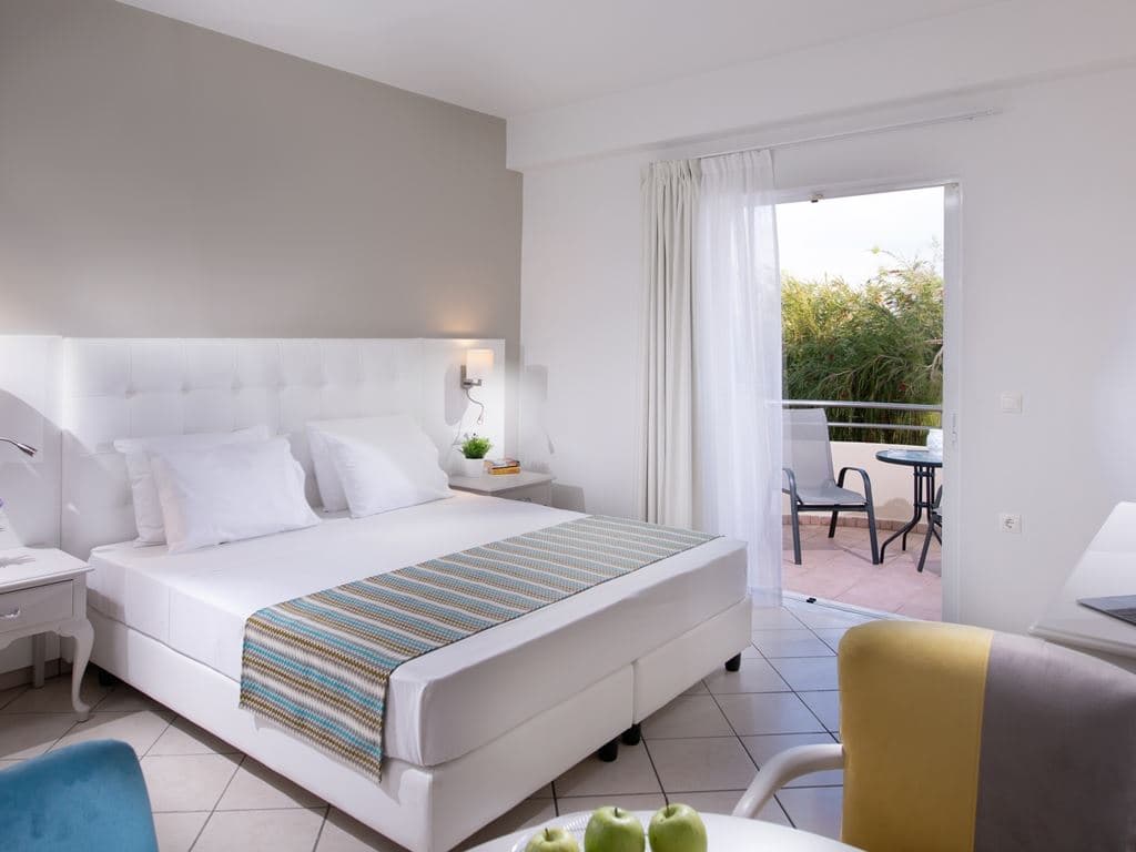 rooms-standard-room-garden-view