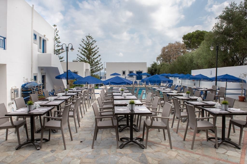 restaurants-main-building