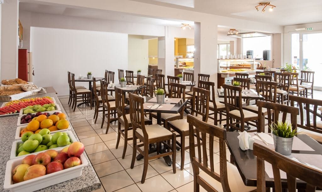restaurants-main-building