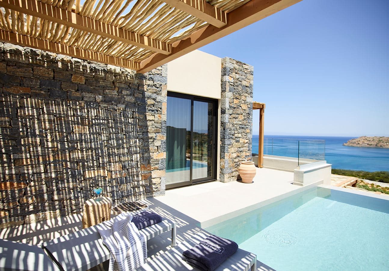 rooms-superior-room-with-private-pool-sea-view