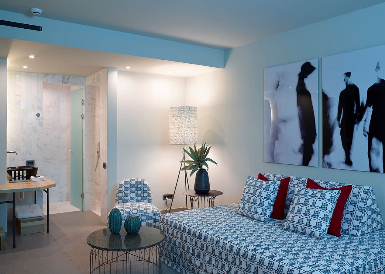 rooms-duplex-two-bedroom-suite-with-private-pool-sea-view