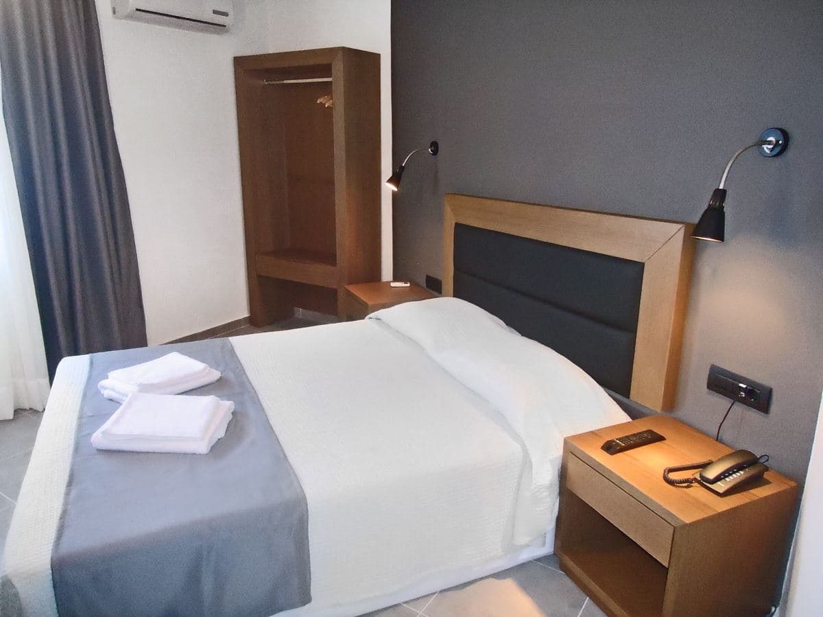 rooms-double-room