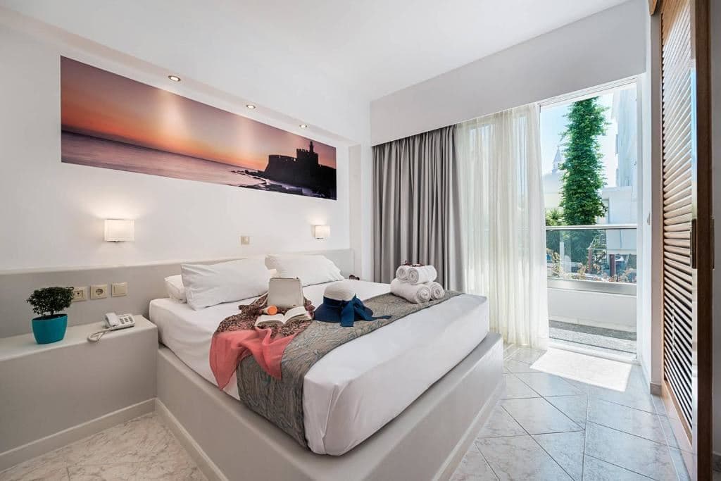 rooms-apartments