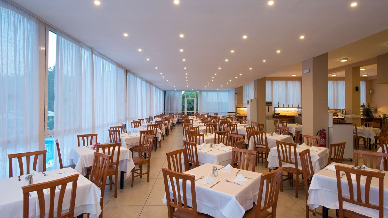 restaurants-main-restaurant