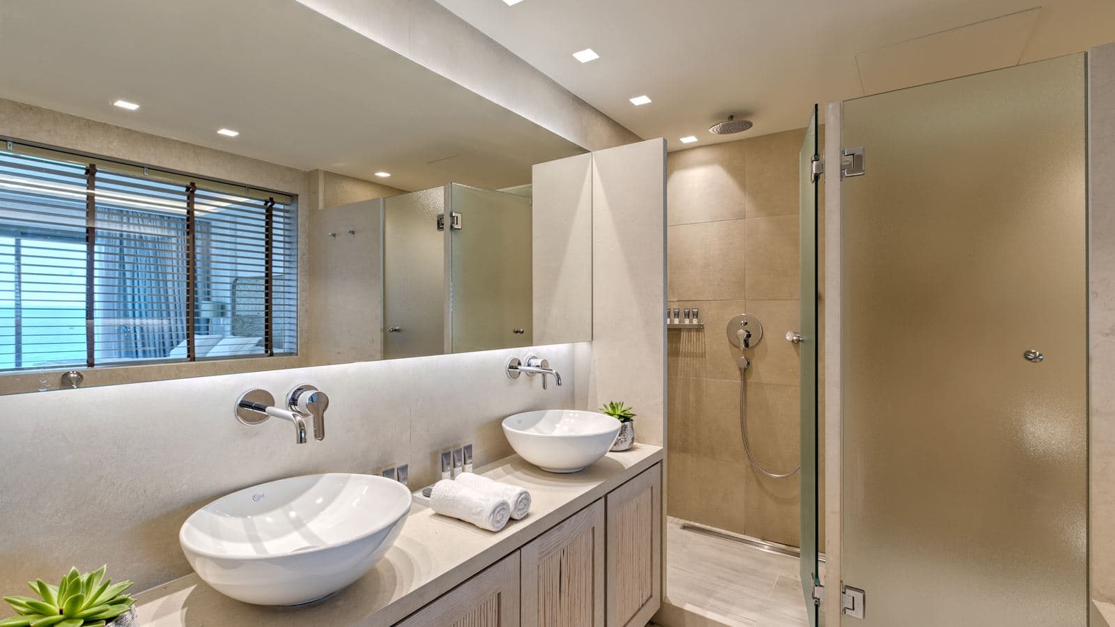 rooms-suite-executive-sea-view