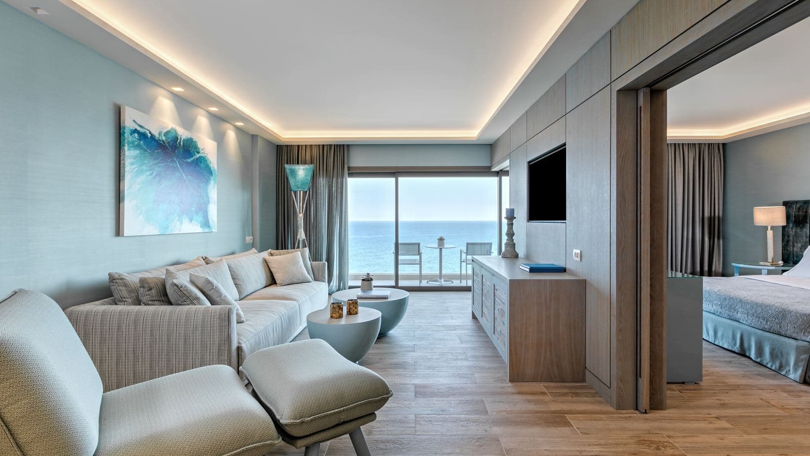 rooms-sea-view-deluxe-suite