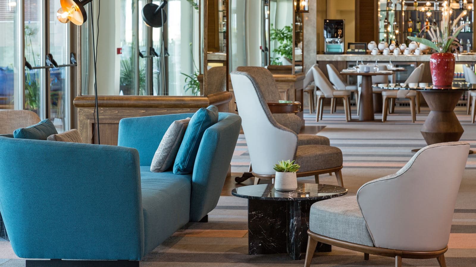 bars-executive-lounge