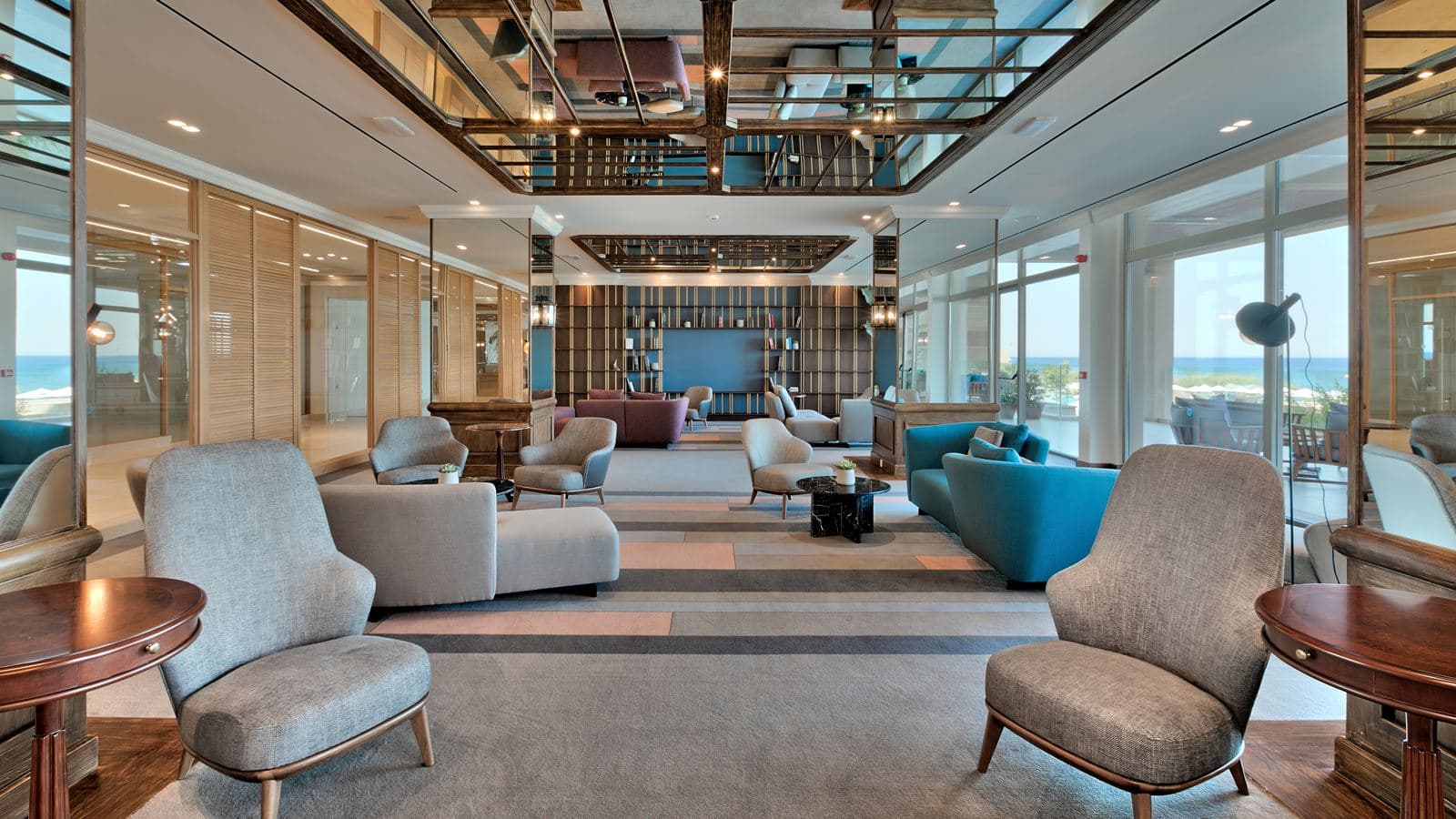 bars-executive-lounge