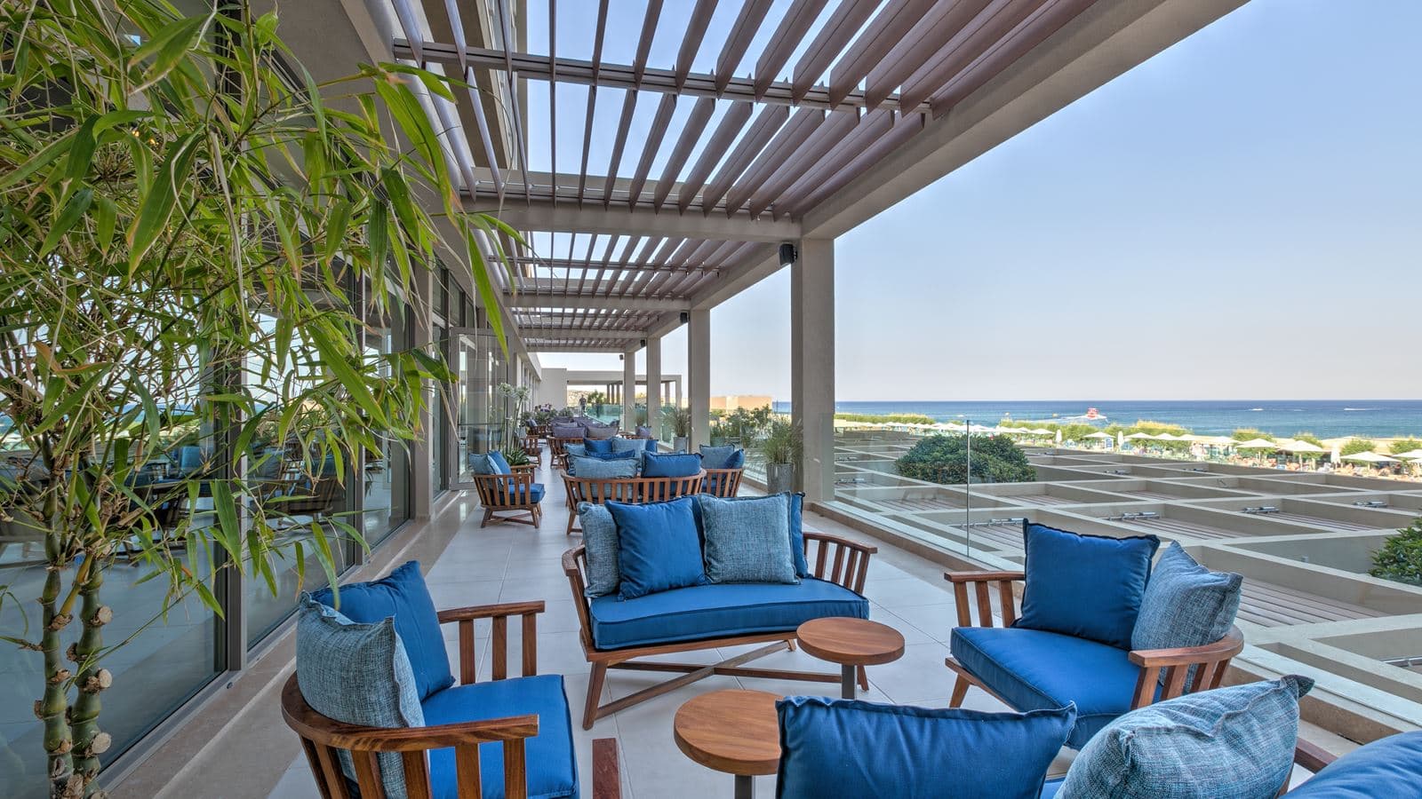 bars-executive-lounge