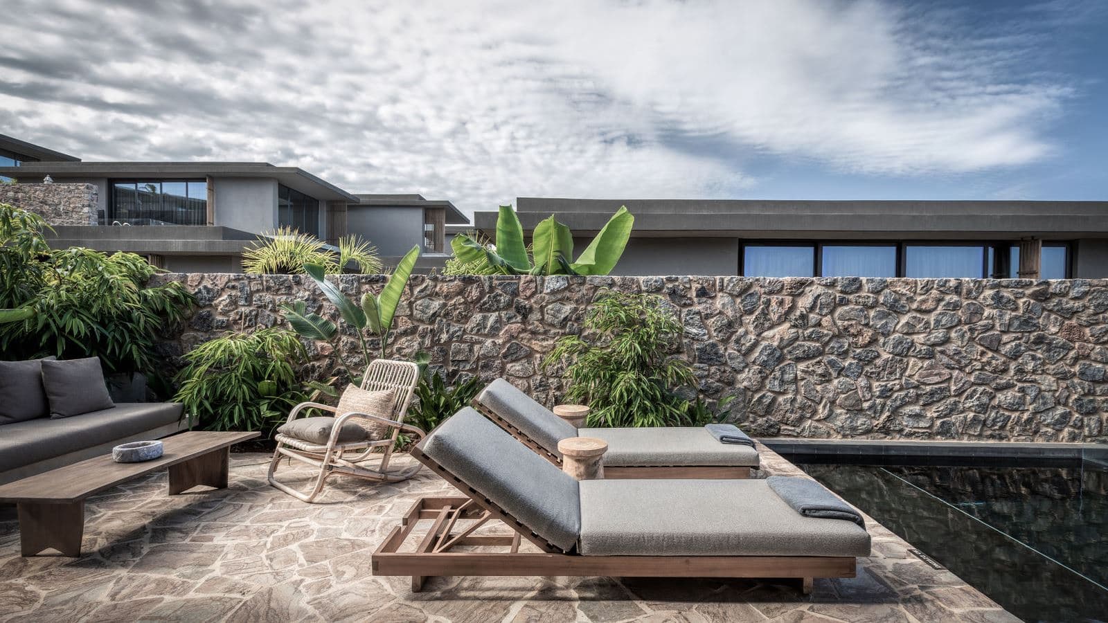 rooms-sapphire-family-pavilion-private-pool