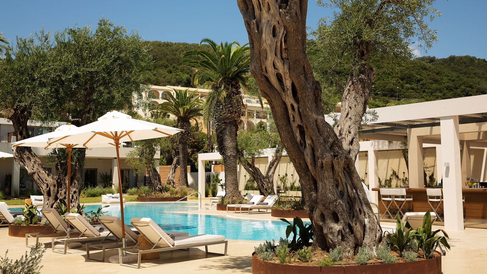 bars-verde-pool-bar