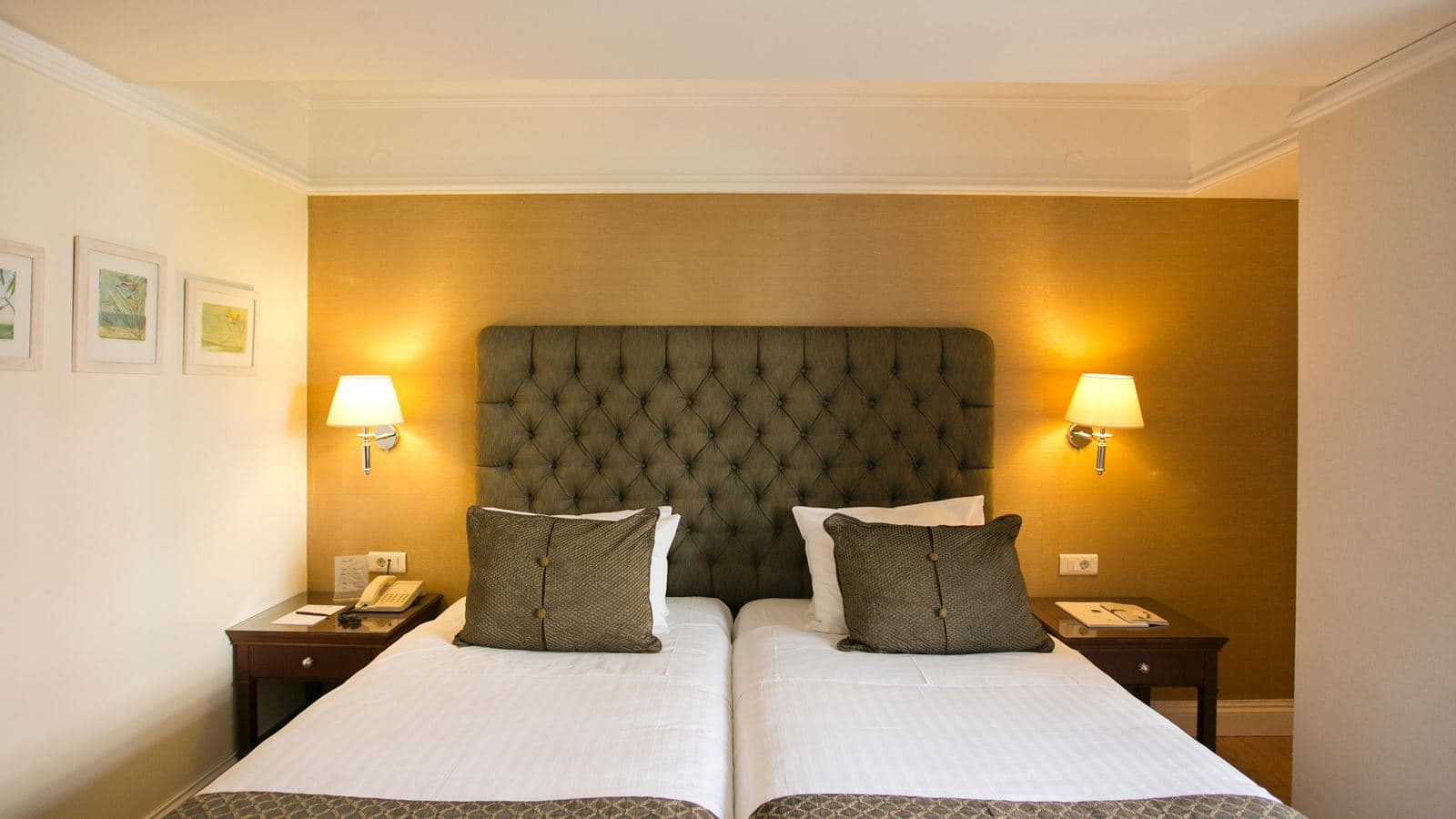 rooms-single-with-views