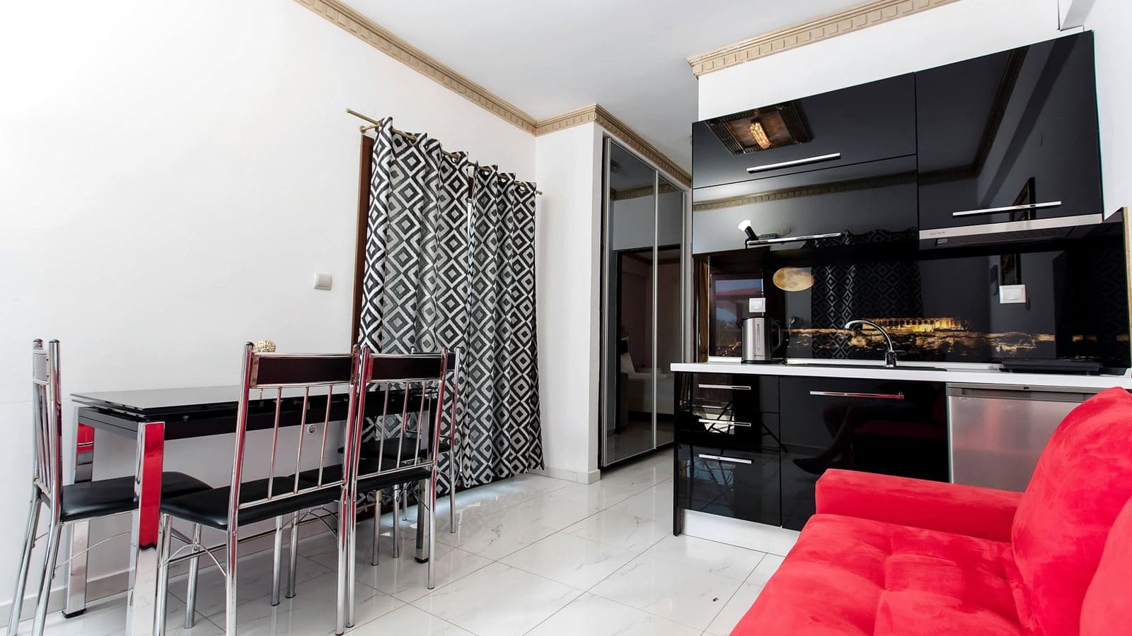 rooms-deluxe-suite