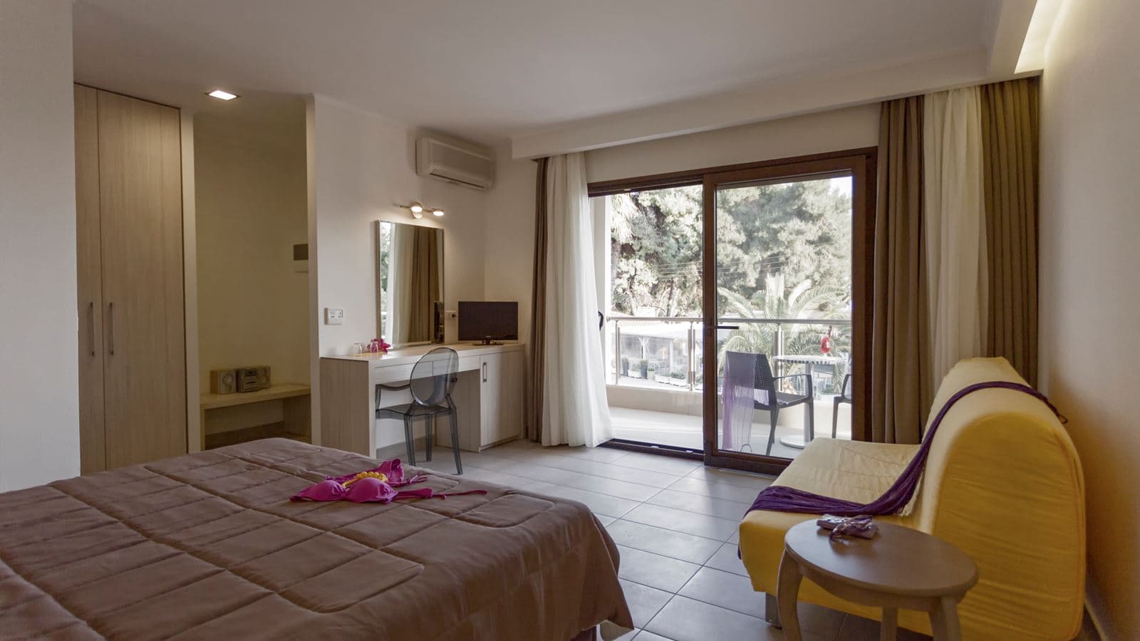 rooms-junior-suite