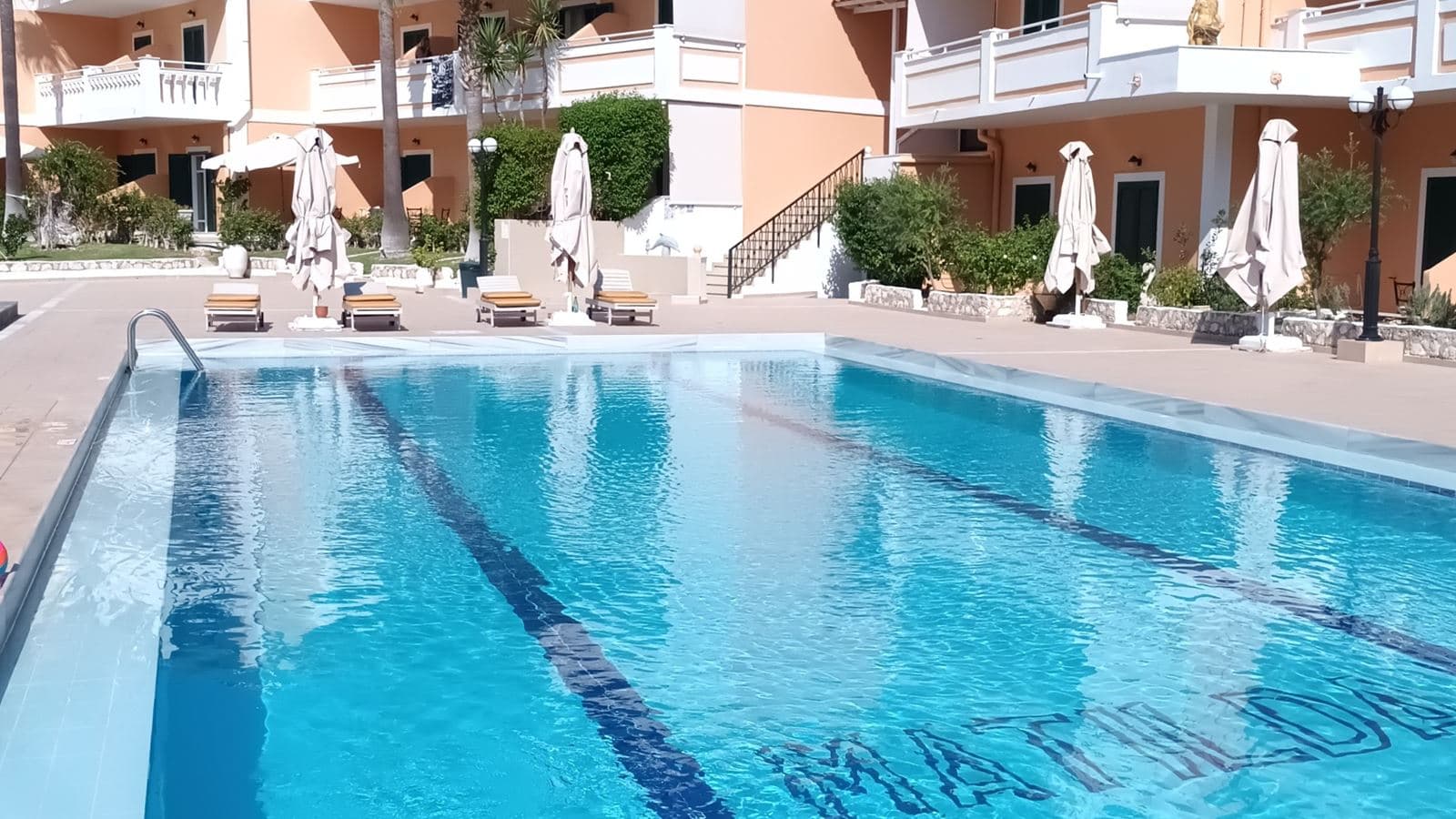 pools-pools
