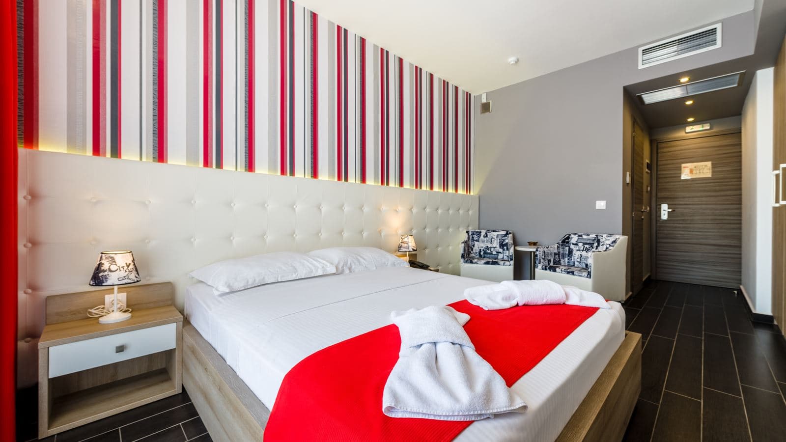 rooms-standard-double-room