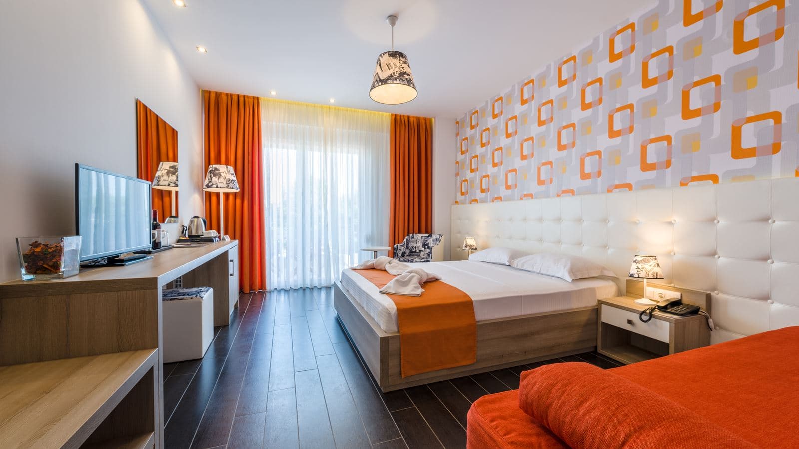 rooms-triple-room