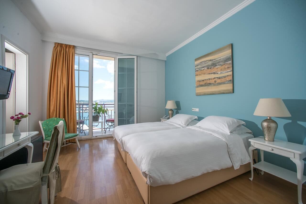 rooms-superior-room-with-sea-view