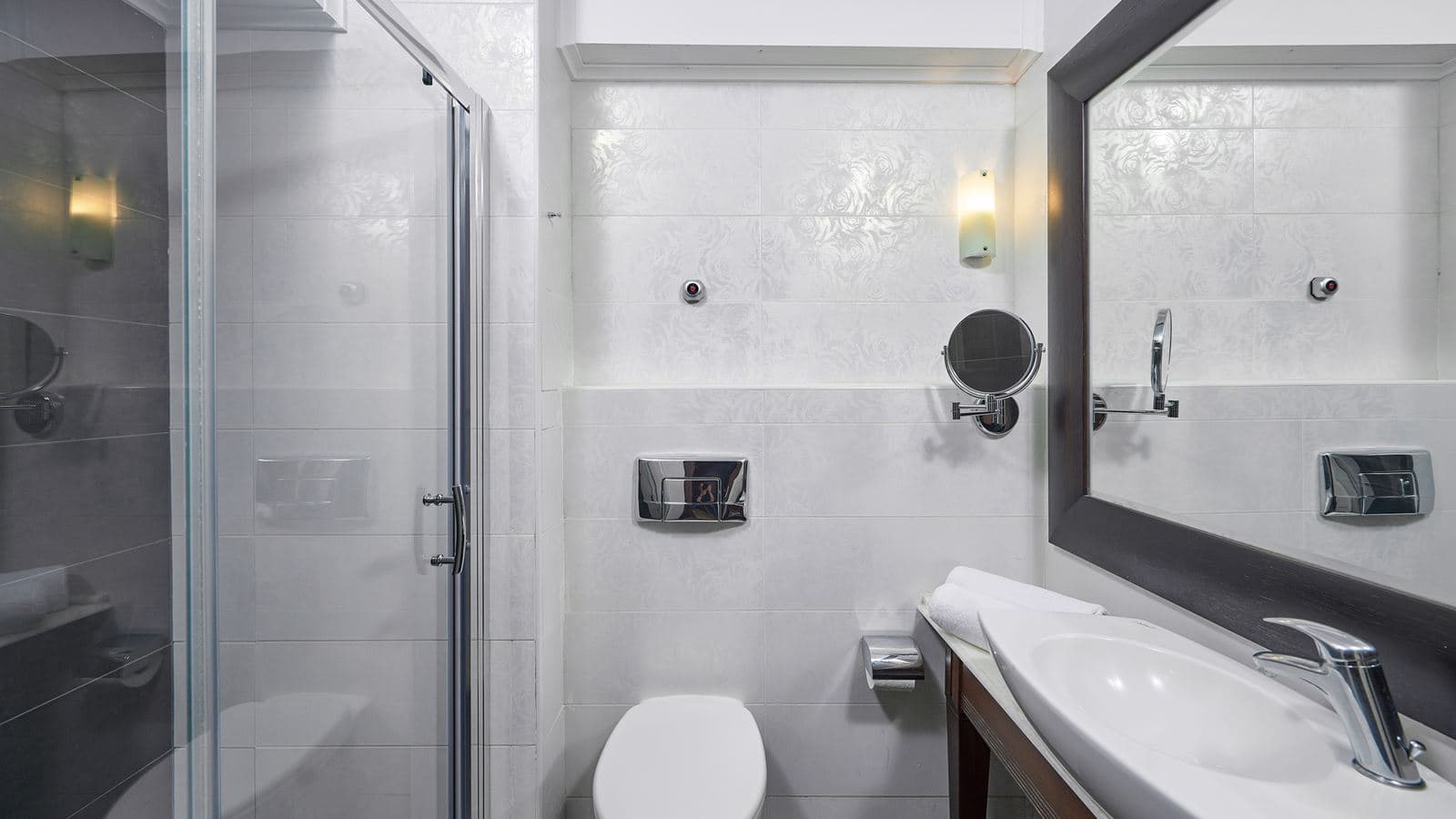 rooms-double-room
