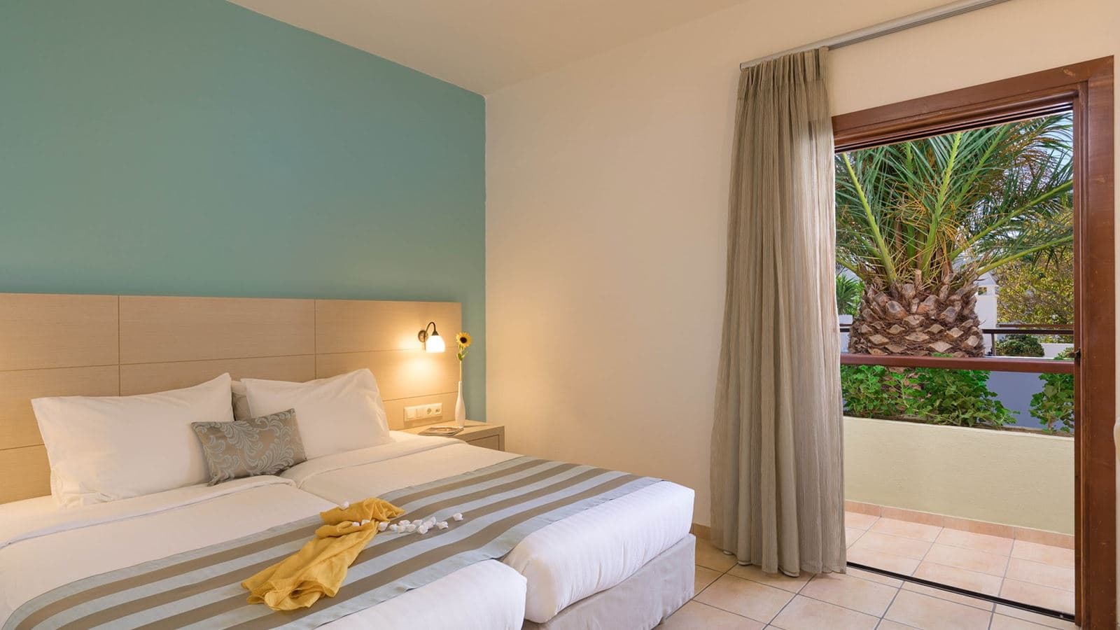 rooms-double-room