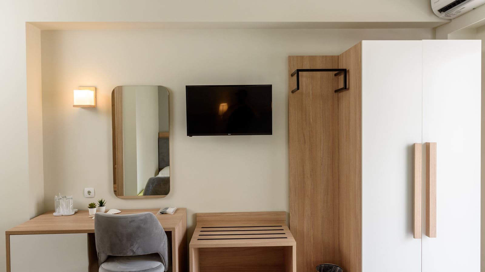rooms-double-or-twin-premium-room
