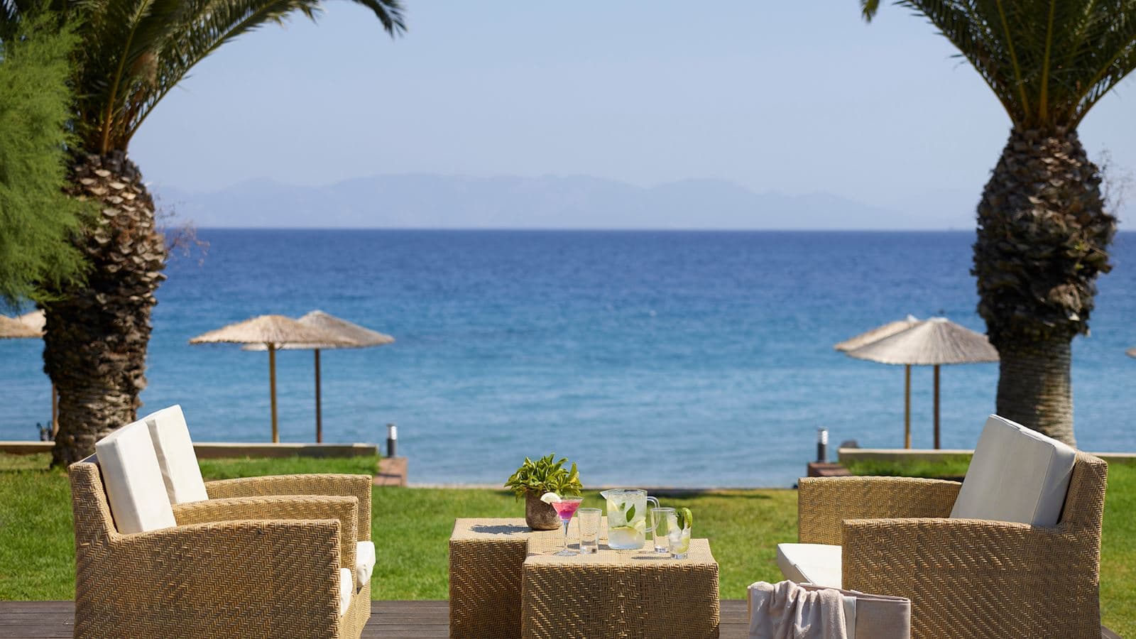 bars-blue-pool-bar