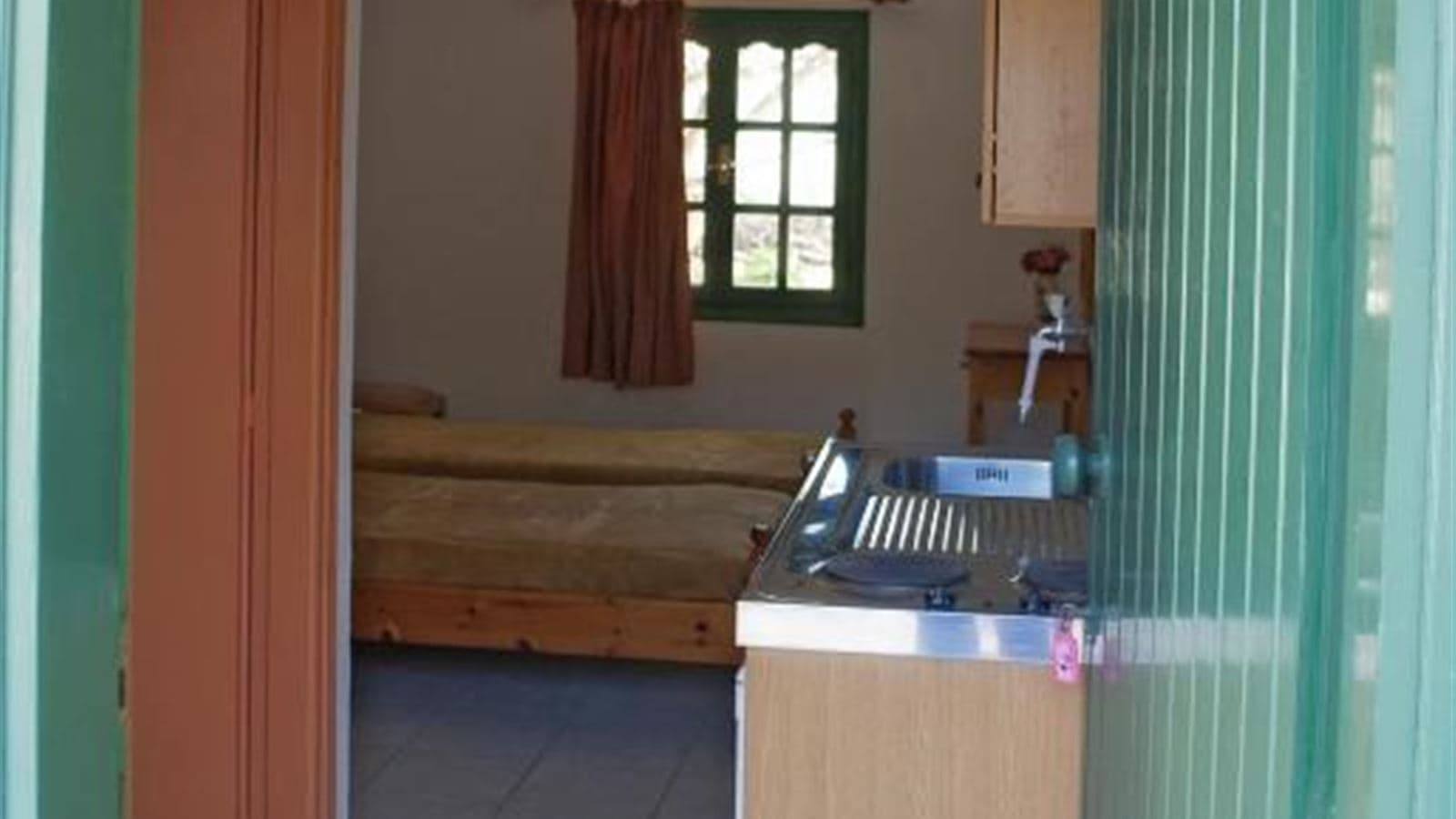 rooms-apartment-4-pax