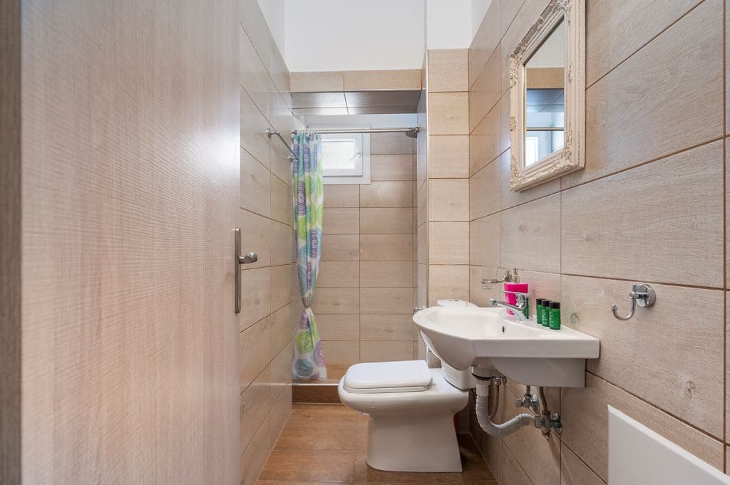 rooms-deluxe-double-room