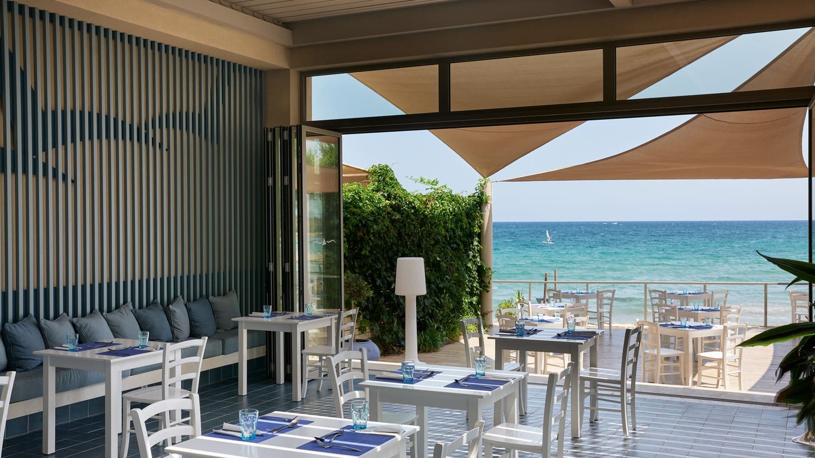 restaurants-glaros