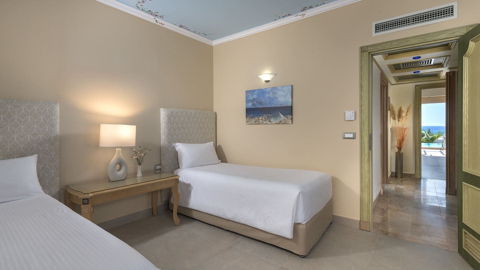 rooms-prestige-bungalow-sv-with-pool