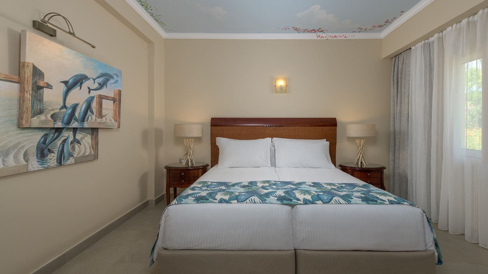 rooms-ambassador-beach-villa-sv-with-pool-3-bedrooms-maisonette--signature-collection