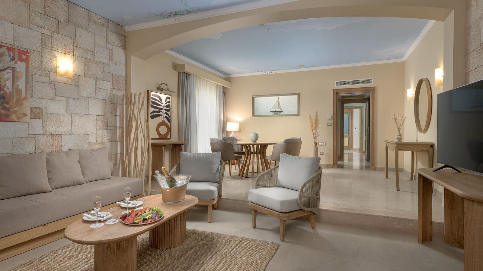 rooms-ambassador-beach-villa-sv-with-pool-3-bedrooms-maisonette--signature-collection