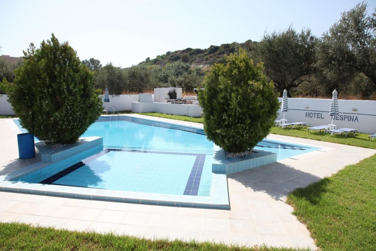 pools-outdoor-pool