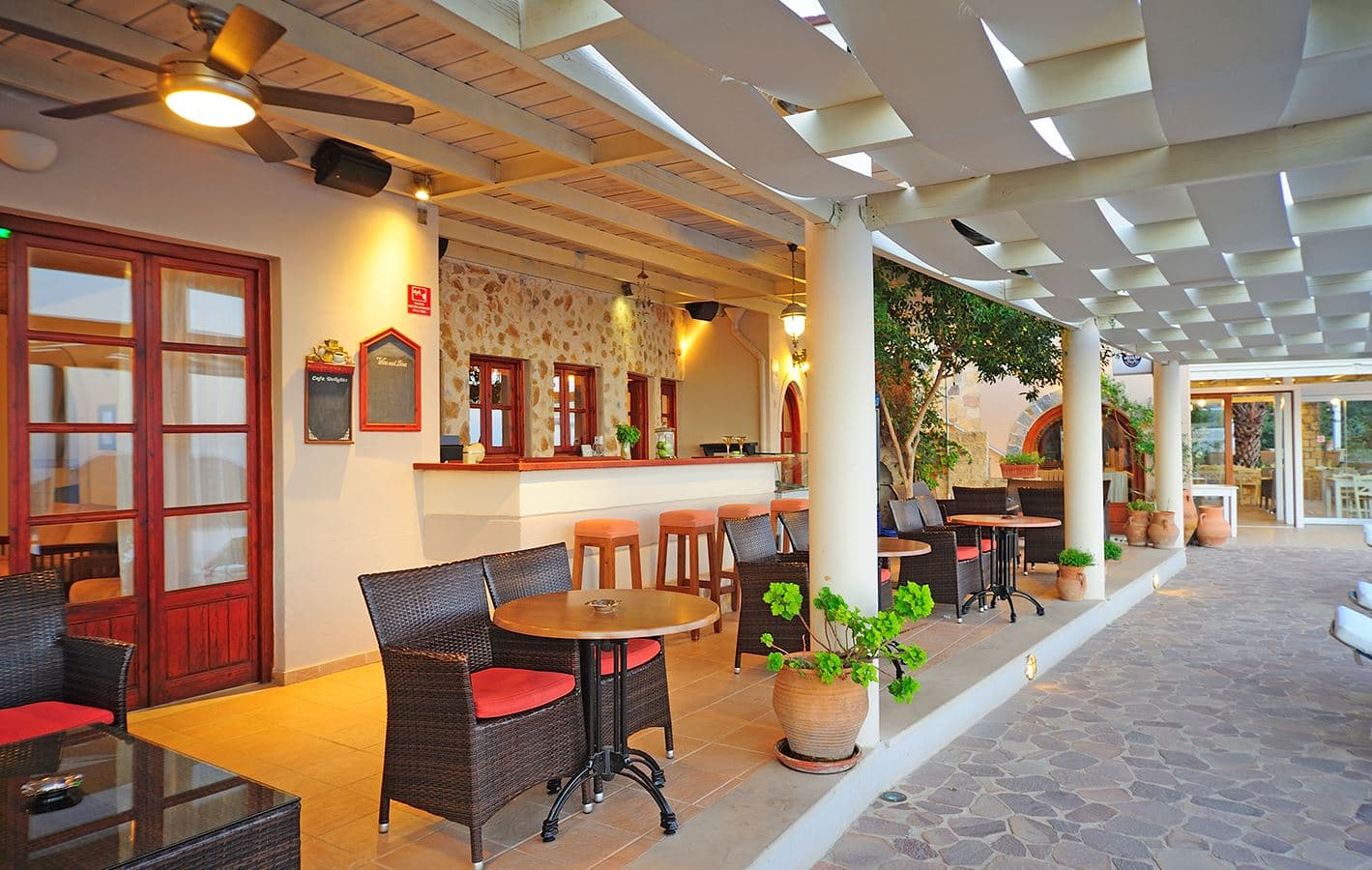 bars-pool-bar