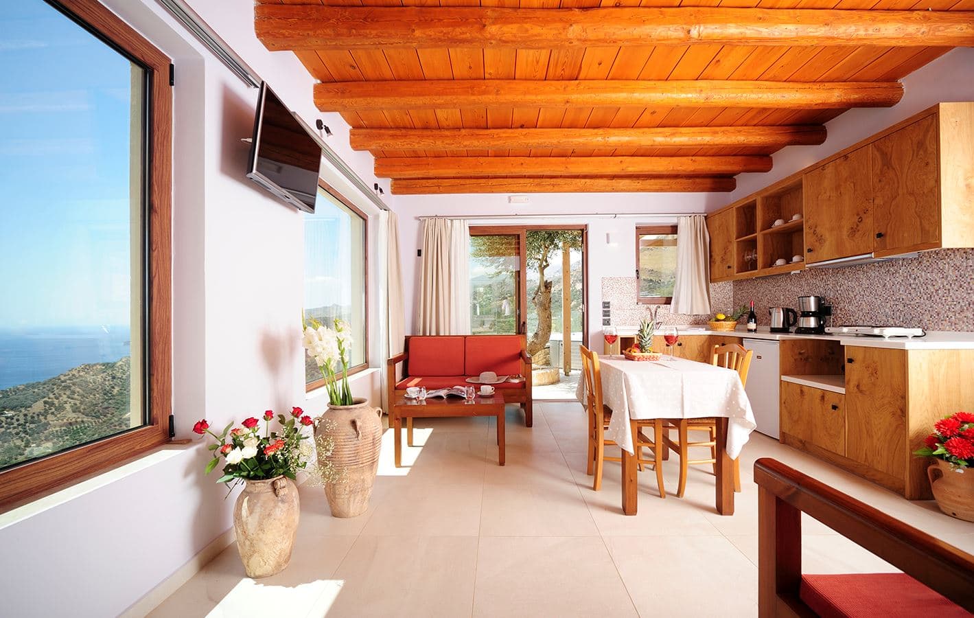 rooms-suite-1-bedroom-sea-view-jacuzzi