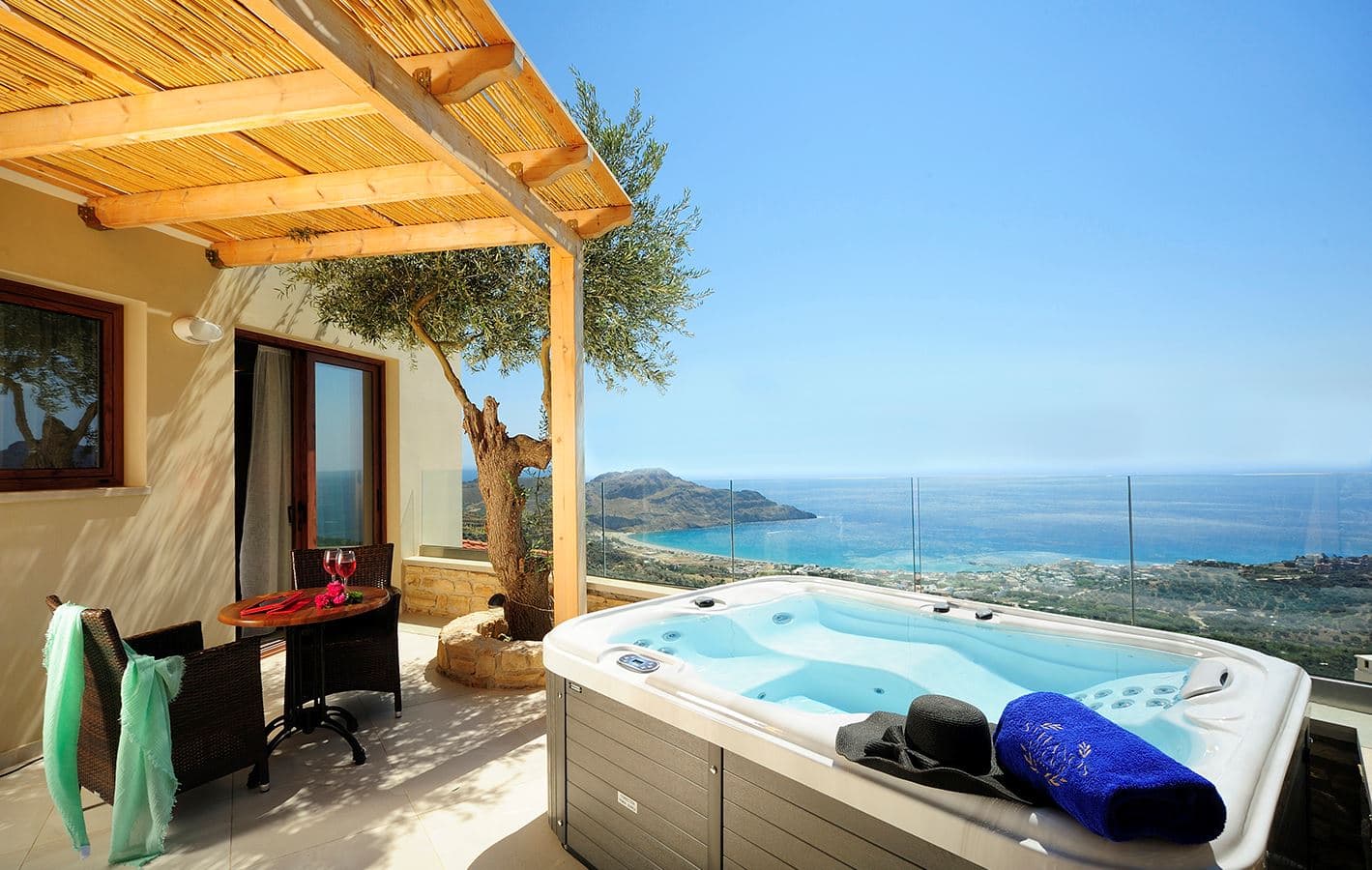 rooms-suite-1-bedroom-sea-view-jacuzzi