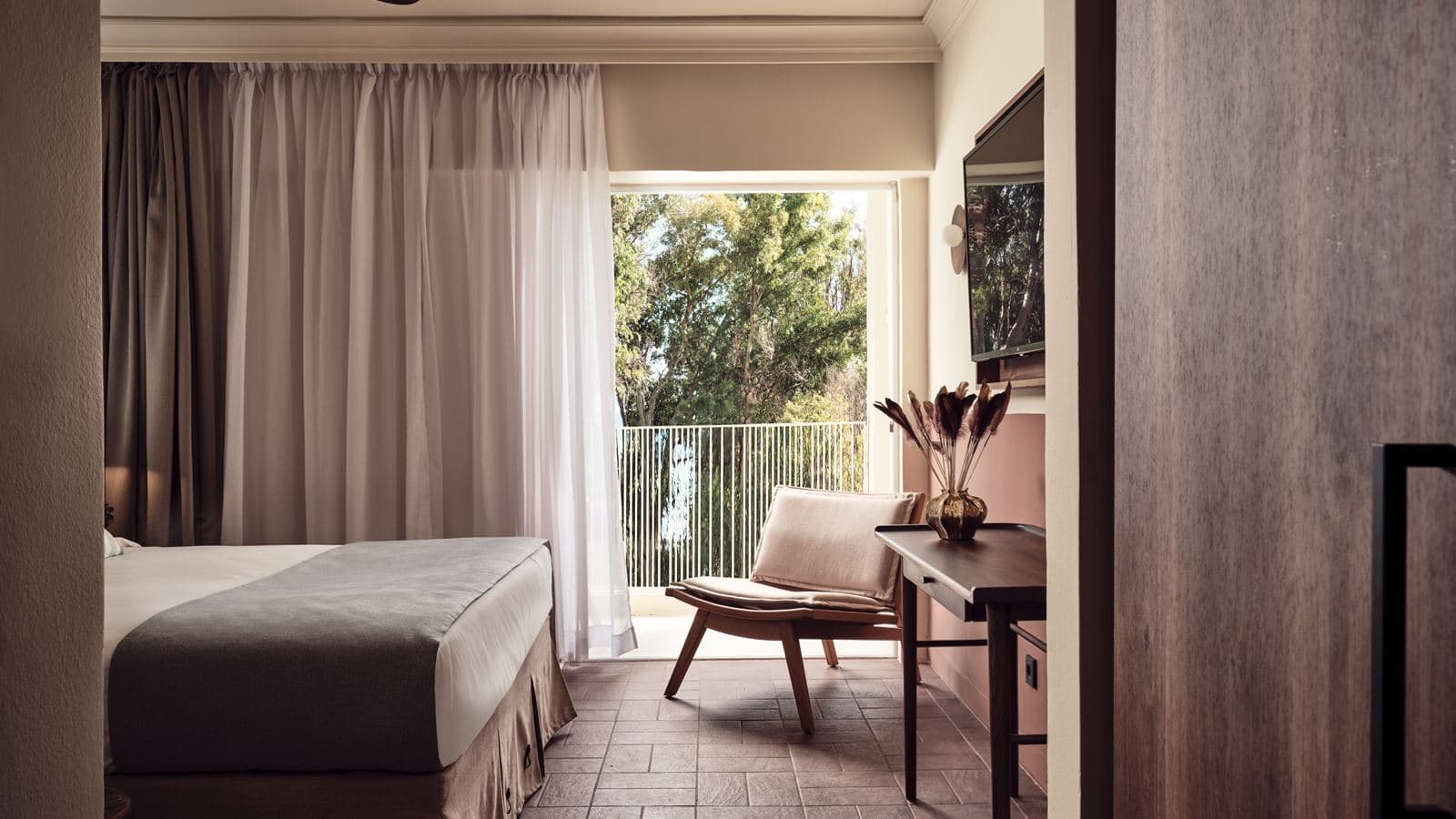 rooms-sapphire-nest