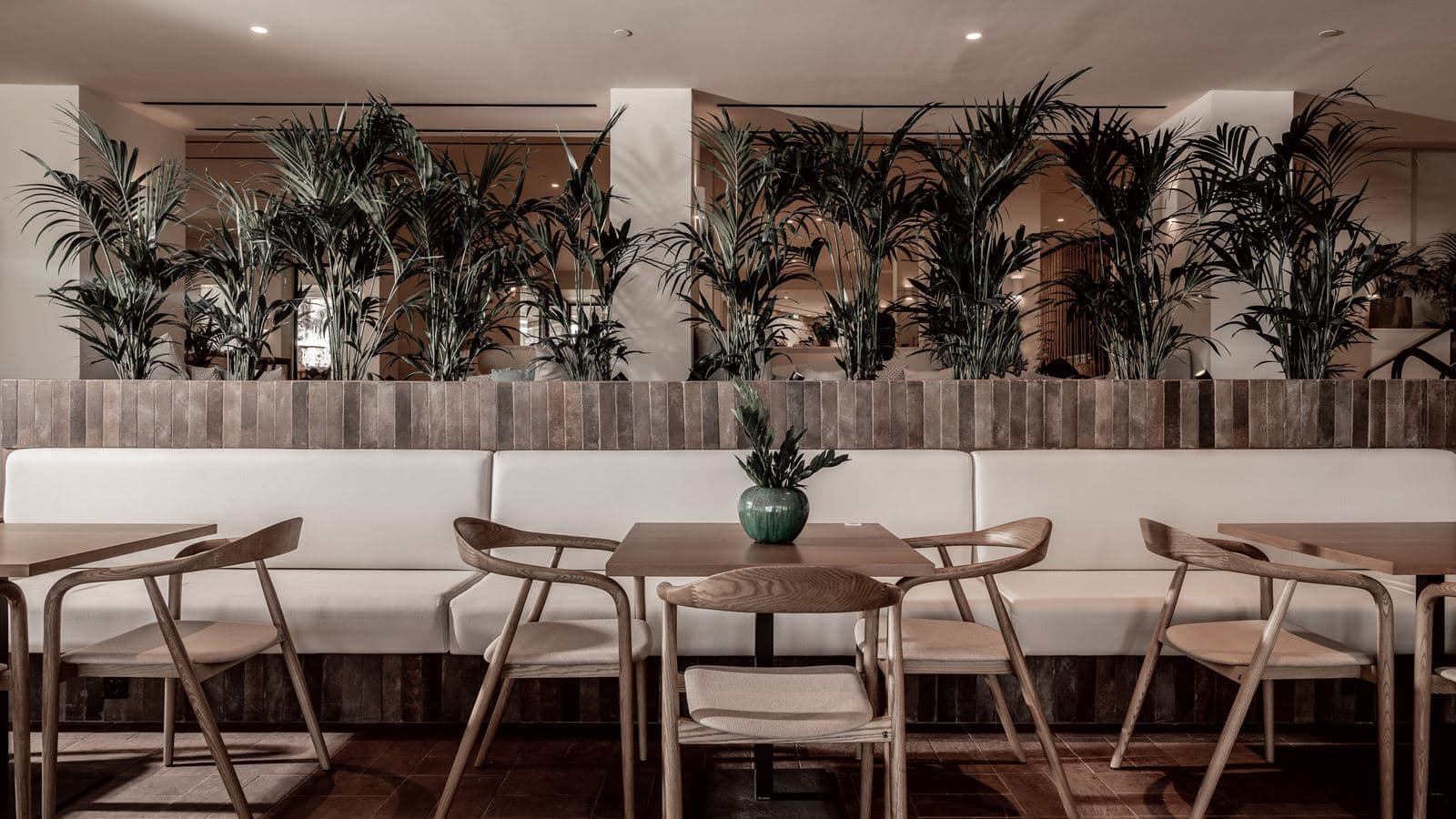 bars-canteen-bar