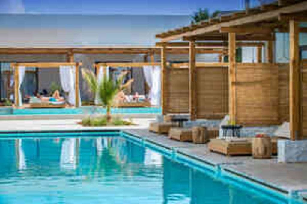 rooms-double-room-plus-swim-up