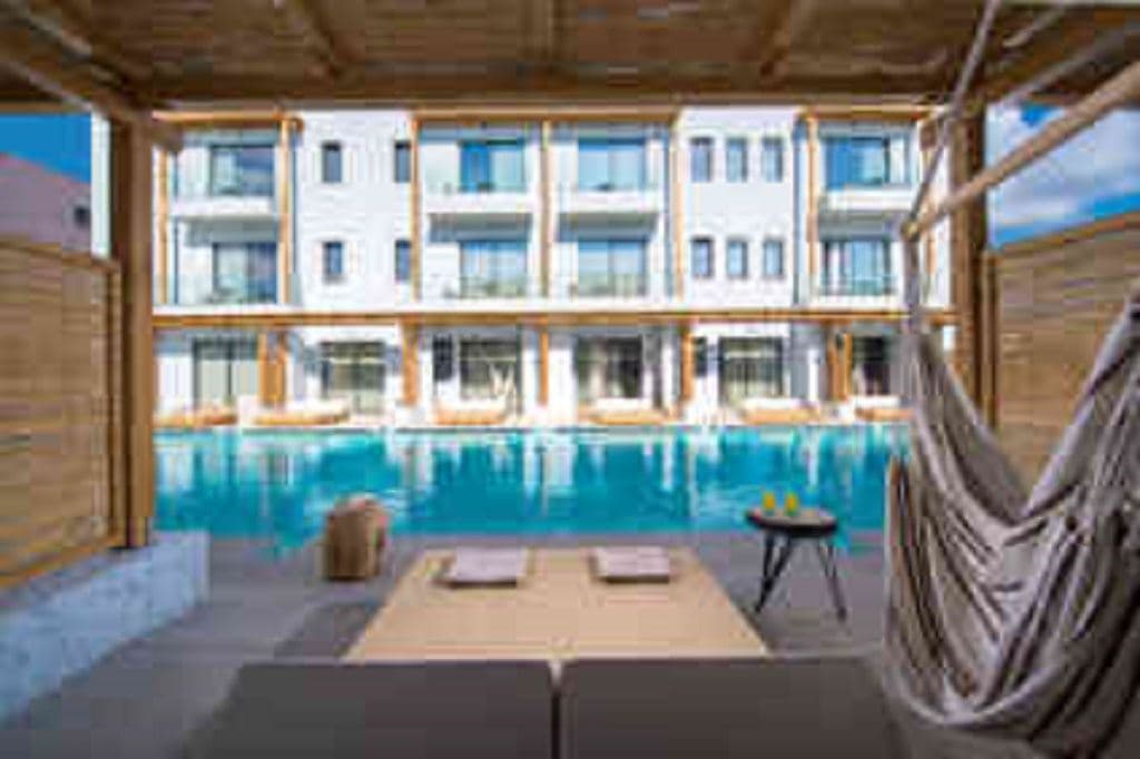 rooms-suite-junior-swim-up