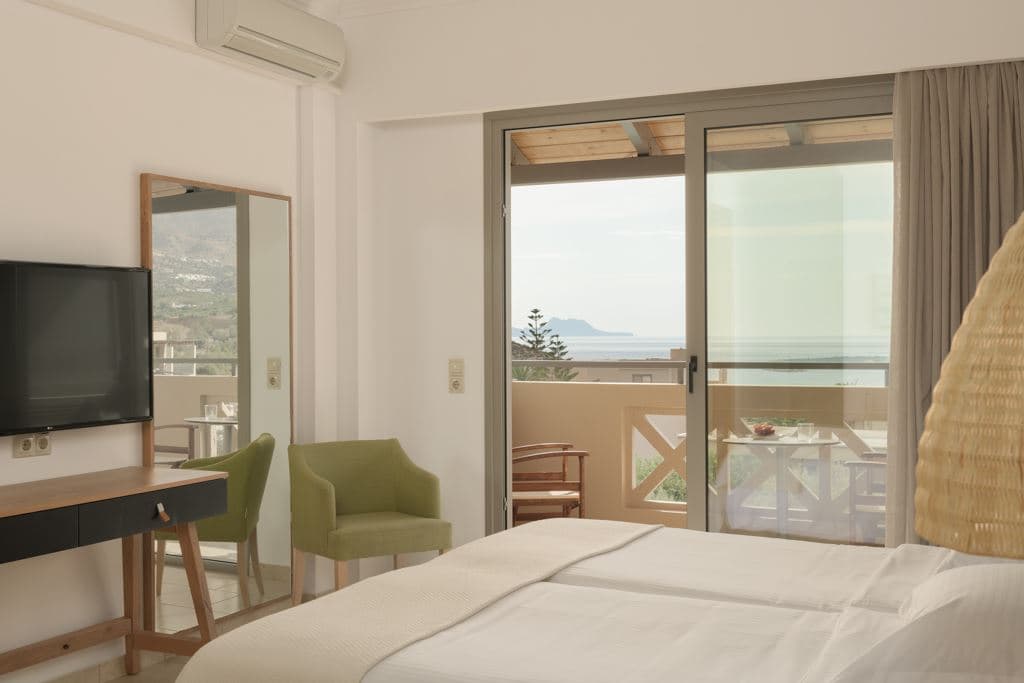 rooms-double-superior-sea-view
