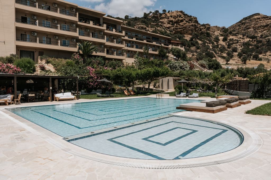 pools-pools