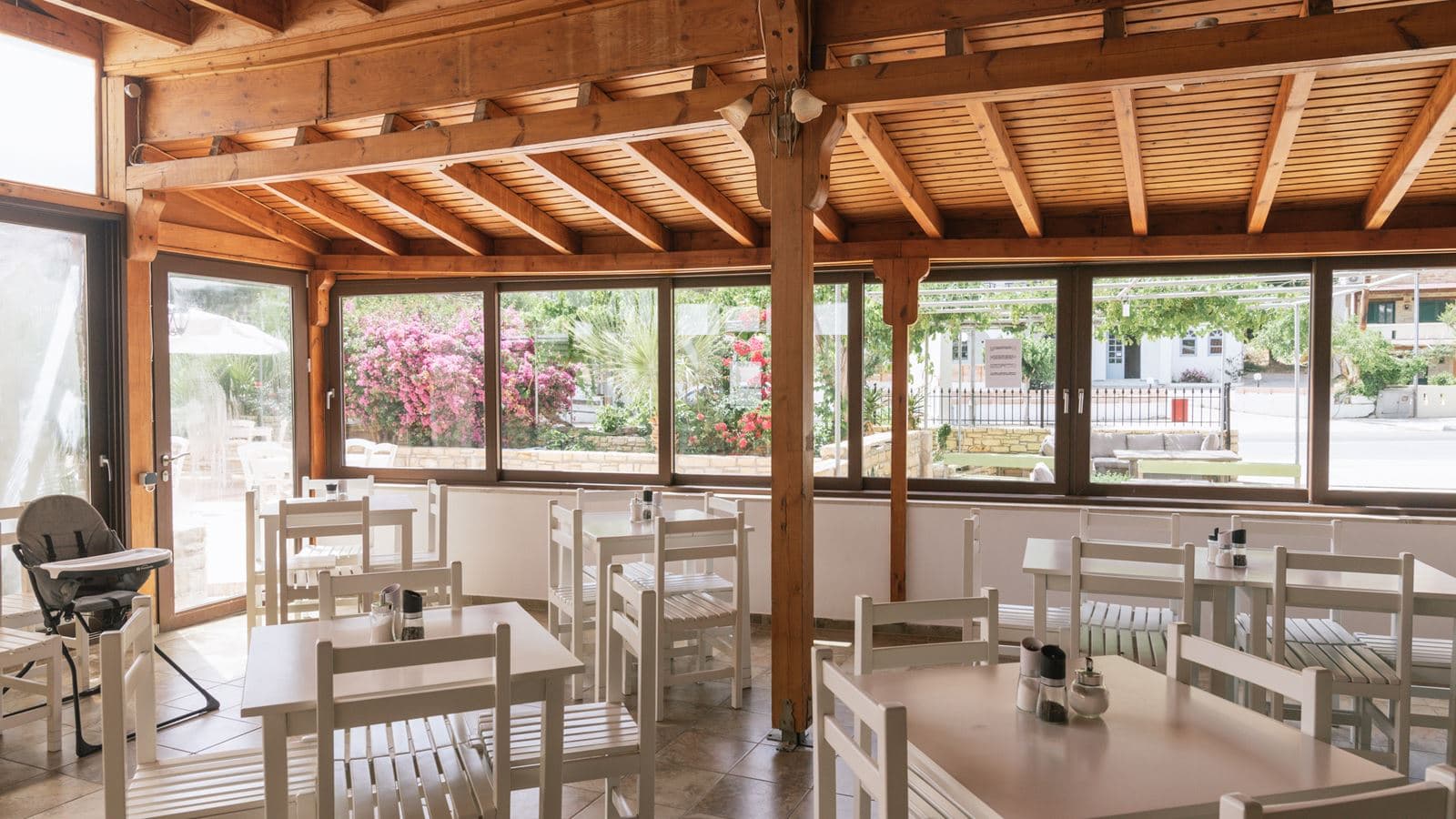 restaurants-restaurants