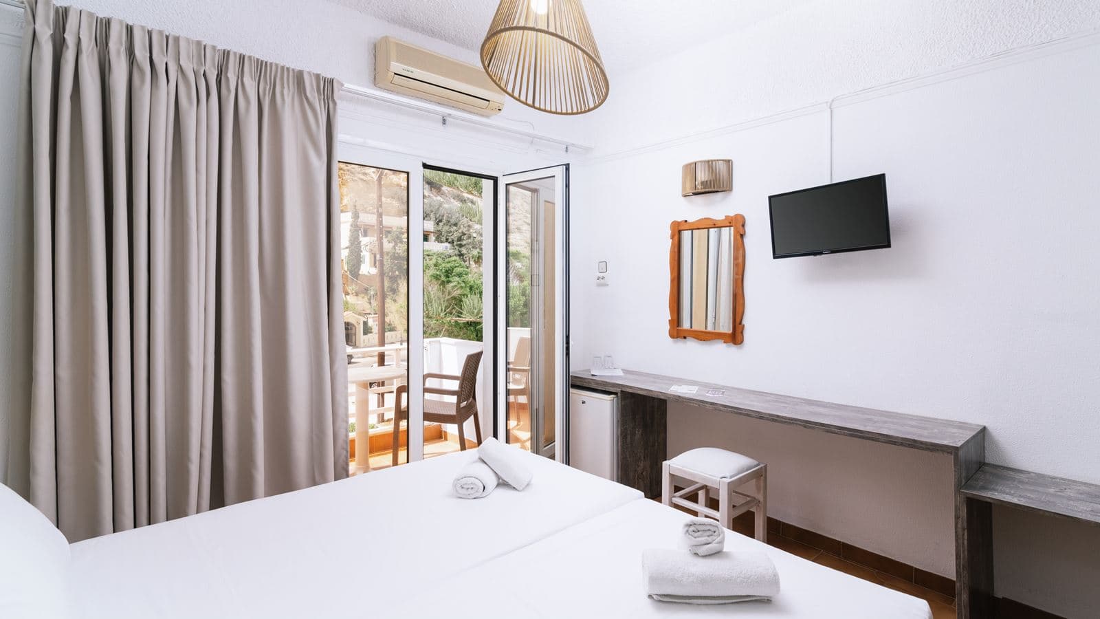 rooms-double-room